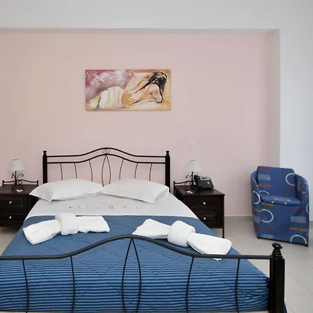 Anatoli Aparthotel Agia Pelagia (Kythira)