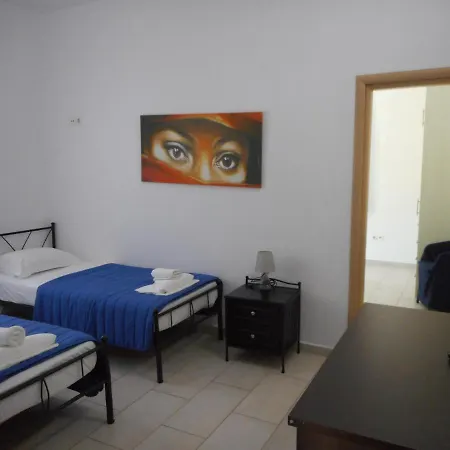 Aparthotel Anatoli